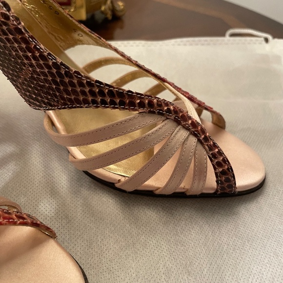 Designer Dolce & Gabbana Italy Satin' and Snake Skin PRISTINE - Picture 3 of 5